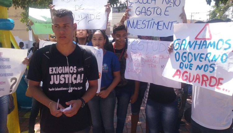 Protesto-alunos