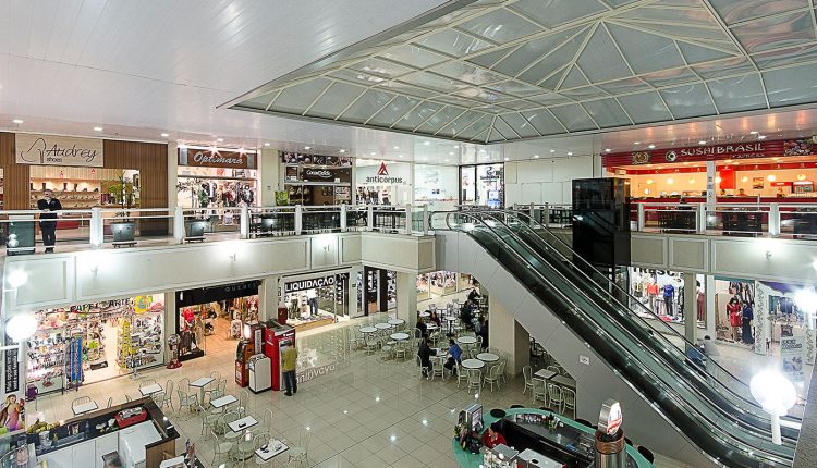 interior-shopping-welcome-center