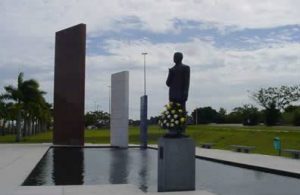meonumento_luiseduardo