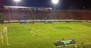 18416,sem-vencer-ha-um-mes-tupi-derrota-o-bahia-e-amplia-crise-tricolor-2