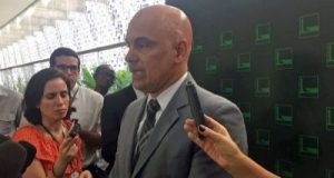 19614,governo-elabora-projeto-para-regular-acesso-a-informacoes-do-whatsapp-no-brasil-2