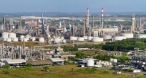 20374,forte-odor-gera-mal-estar-em-moradores-de-dias-d-avila-2