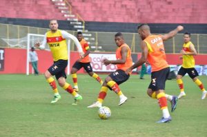 Fotos: DivulgaA�A?o / EC VitA?ria