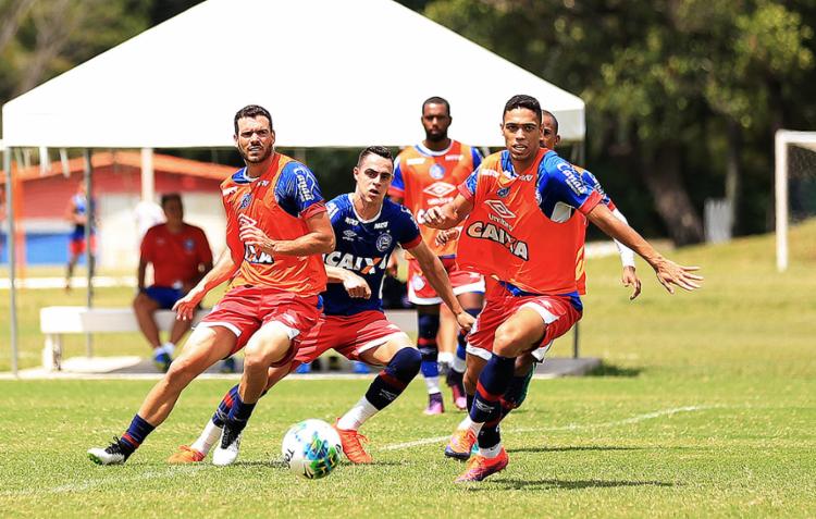 Elenco do Tricolor treinou forte no FazendA?o nesta quarta-feira, 2