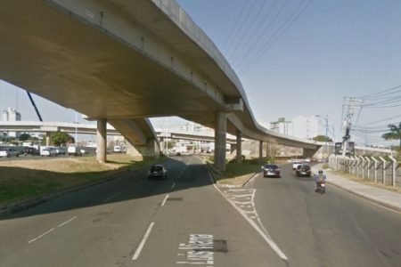 Uma pessoa morre atropelada na Avenida Paralela