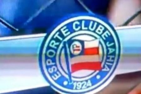 TV Bahia mostra escudo tricolor com nome “Jahia”