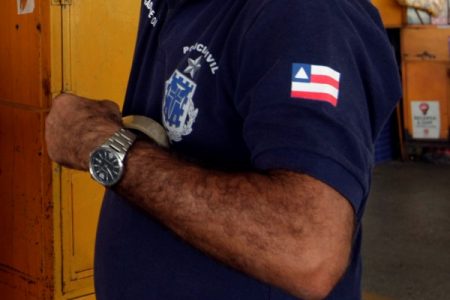 Corpo de jovem A� encontrado em terreno baldio em Itinga – Lauro de Freitas