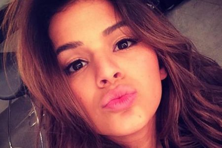 Bruna Marquezine enlouquece seguidores com foto sensual no Instagram