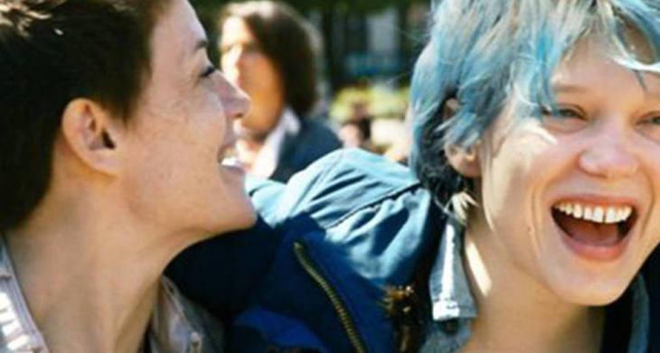 O polêmico filme francês "Azul é a cor mais quente" foi um dos que eram proibidos para menores (Foto: Reprodução)
