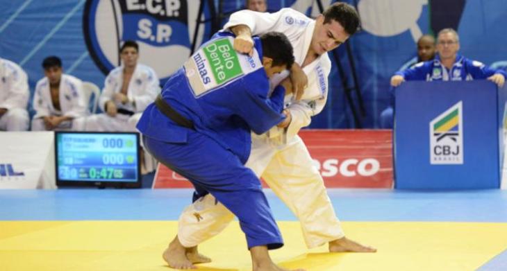 Medalhista olímpico Leandro Guilheiro participa de torneio de judô em Lauro de Freitas (Foto: Paulo Pinto/Divulgação CBJ)
