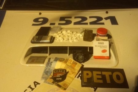 Homem A� preso com grande quantidade de drogas em Pitangueiras