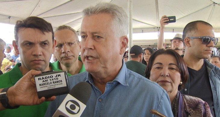 Rodrigo Rollemberg, governador do Distrito Federal, passa férias na Bahia (Foto: TV Globo/Reprodução)