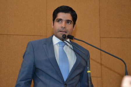 Neto envia para CA?mara de Salvador primeiros projetos do ano