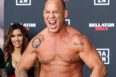 Wanderlei Silva tem proposta para enfrentar Mike Tyson em boxe sem luva