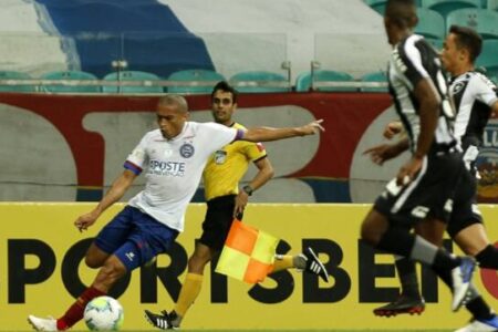 Bahia marca no último minuto e vence o Botafogo por 1 a 0