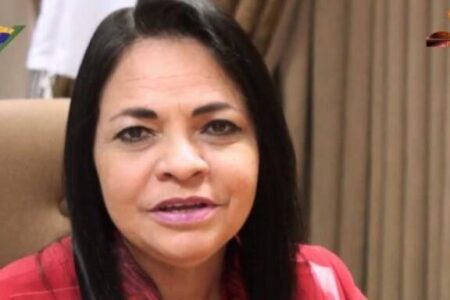 Moema nega ser candidata a deputada: “pretendo terminar o meu mandato”