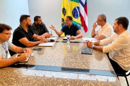Prefeito Augusto Castro confirma entrega do Teatro Zélia Lessa e início do Programa de Oficina de Arte e Cultura até o final de setembro