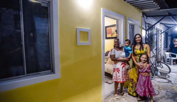 Casa reformada pelo programa Morar Melhor em Paripe