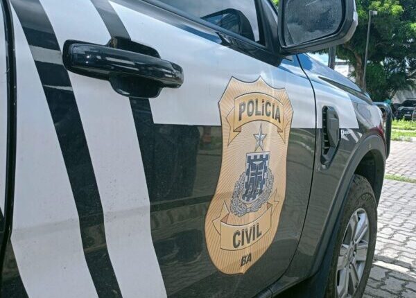 irmaos sao presos apos seis roubos a postos em feira de santana