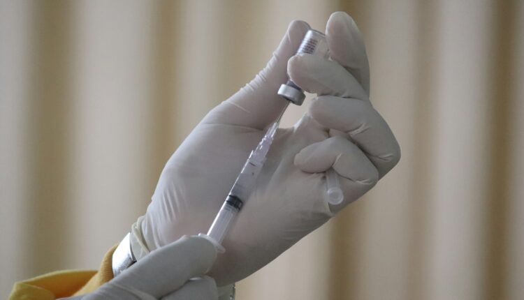 morte por difteria na italia reacende alerta sobre vacinacao