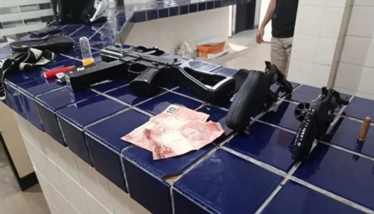 Armas apreendidas pela PM em Brumado