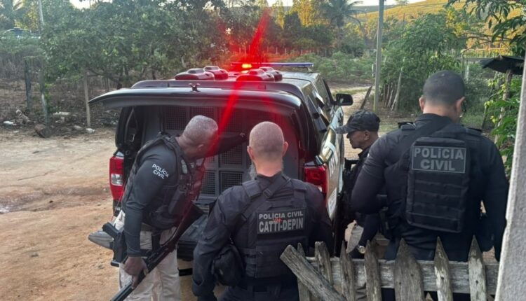 Viatura policial em Eunápolis