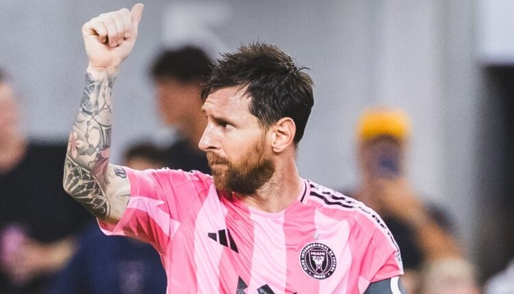 Lionel Messi com a camisa do Inter Miami