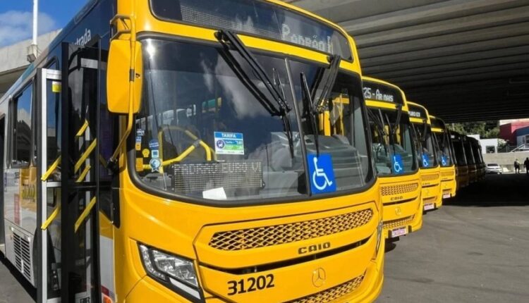 Ônibus do transporte coletivo de Salvador