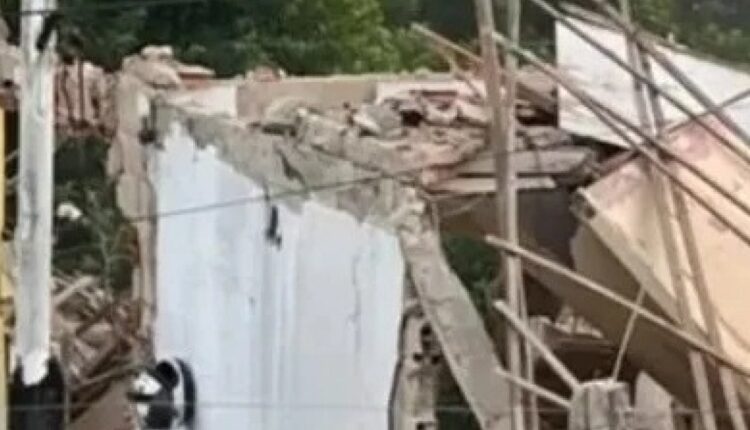 Casas atingidas por explosão em Santo Antônio de Jesus