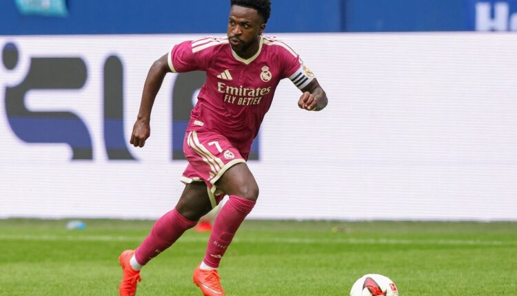 Vinicius Júnior em campo pelo Real Madrid