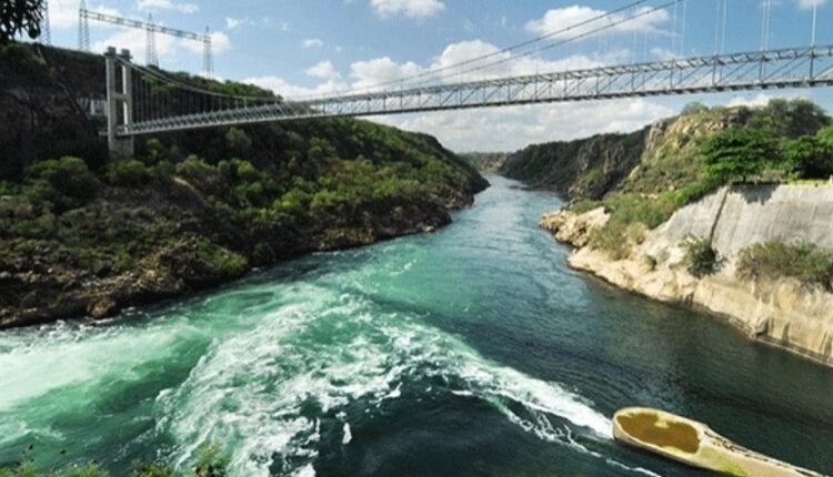 Rio São Francisco em Paulo Afonso