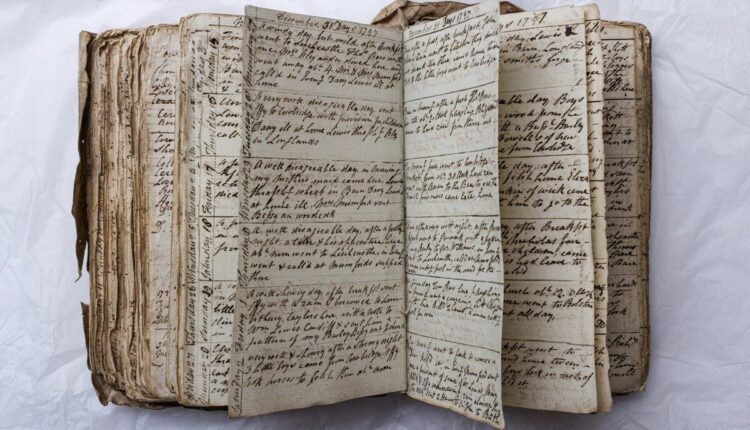 Páginas de manuscrito antigo