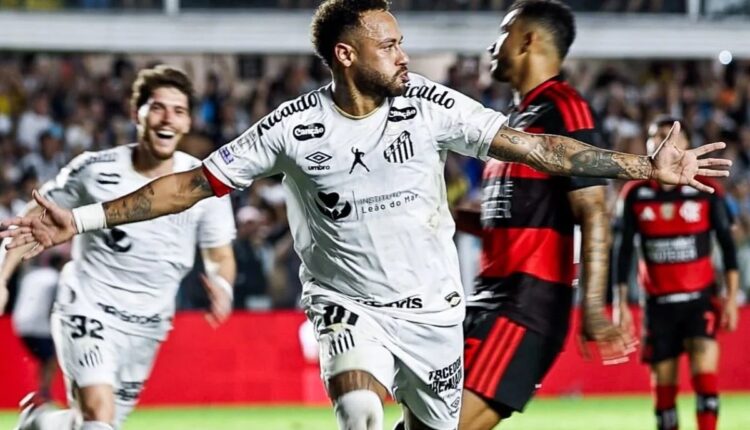 Neymar comemora gol com a camisa do Santos