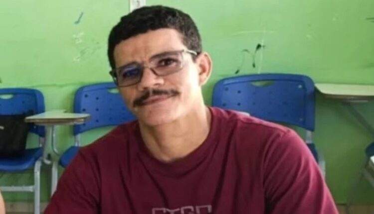 Professor Jarbas Ferreira Santos